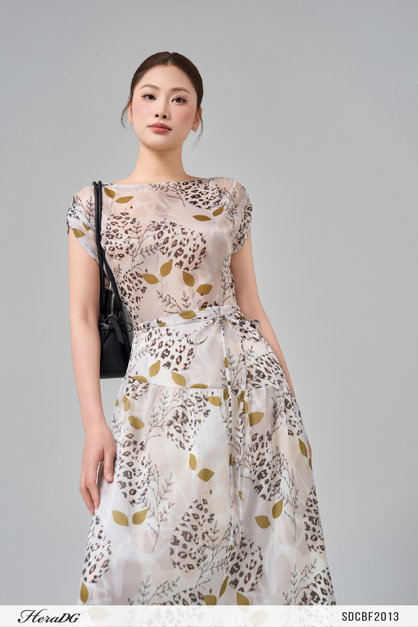 Ảnh của Đầm tơ in họa tiết 